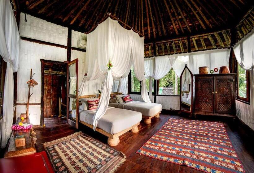 منزل غرفتين نوم, Bambu Indah