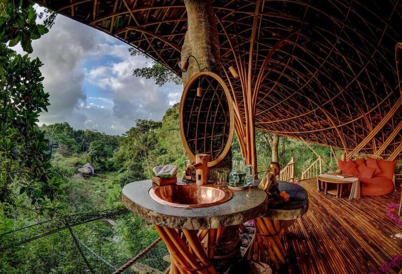 스위트, Bambu Indah