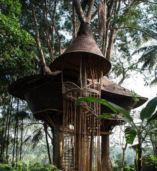 غرفة سوبيريور مطلة على الجبل, Bambu Indah