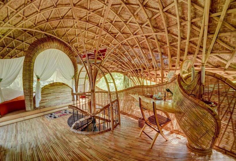 منزل غرفتين نوم, Bambu Indah