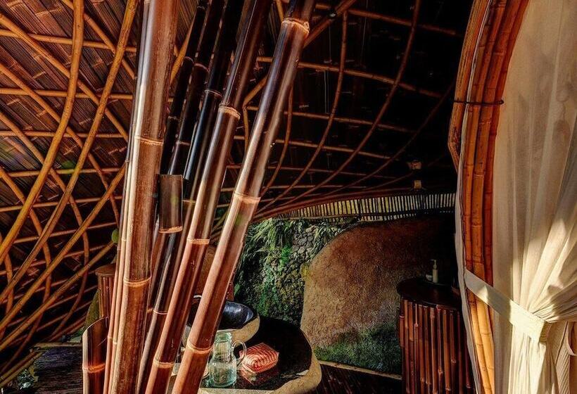 غرفة ديلوكس, Bambu Indah