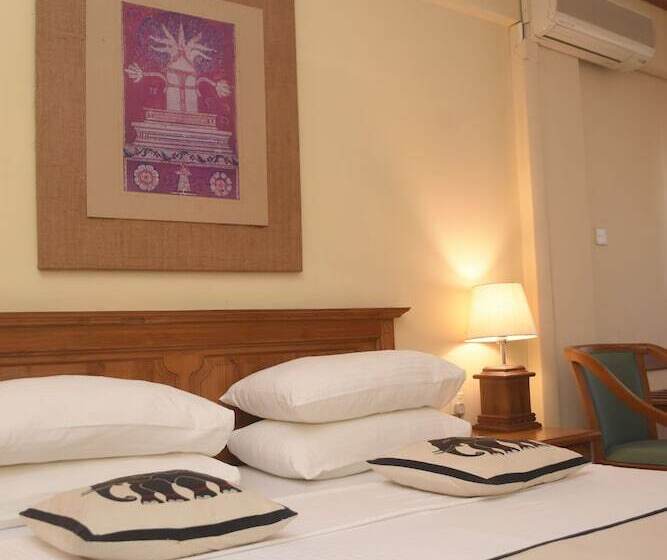 Deluxe Rum, Casamara