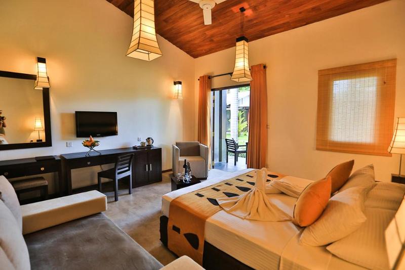 디럭스 룸, Chaarya Resort & Spa