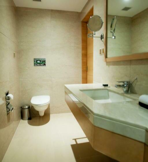 スーペリアールーム, Ginger Dona Paula Goa