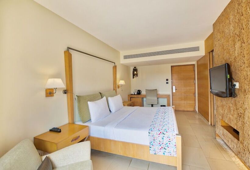 スーペリアールーム, Ginger Dona Paula Goa