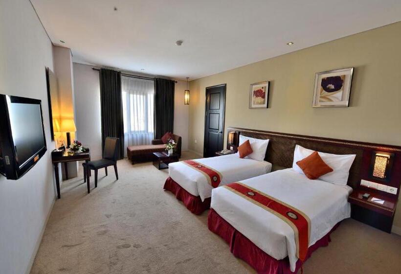 デラックスルーム, Gino Feruci Kebon Jati By Kagum Hotels