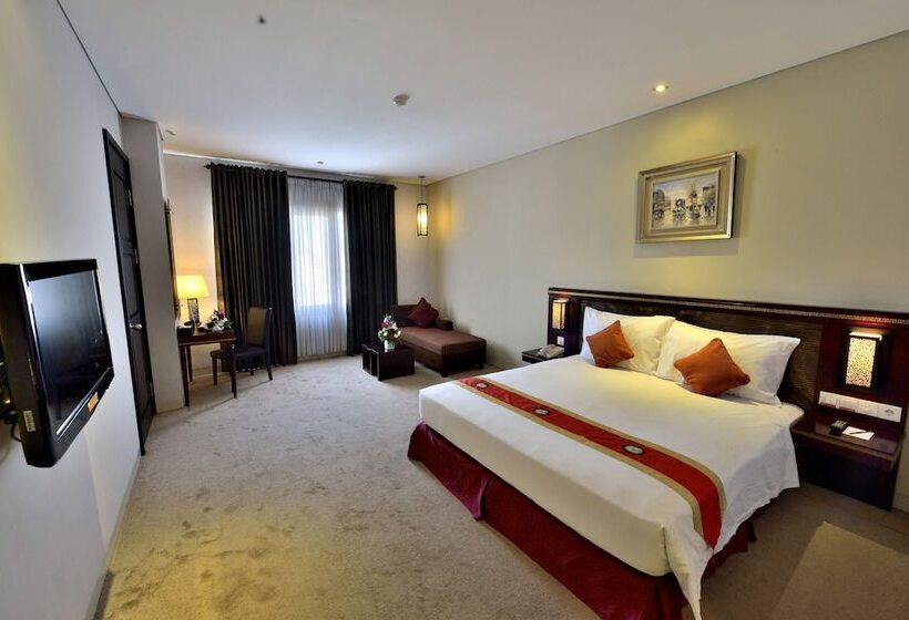 デラックスルーム, Gino Feruci Kebon Jati By Kagum Hotels