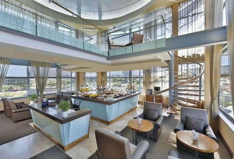 اتاق اجرایی, Hilton Windhoek