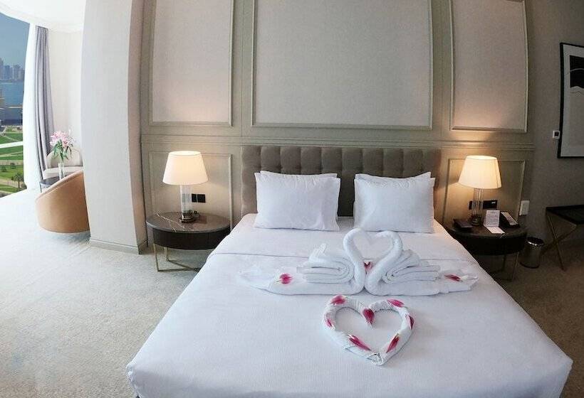 سوئیت با چشمانداز, Horizon Manor