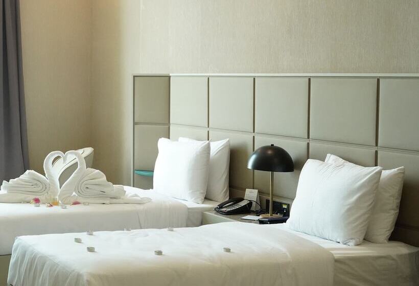 اتاق سوپریور, Horizon Manor