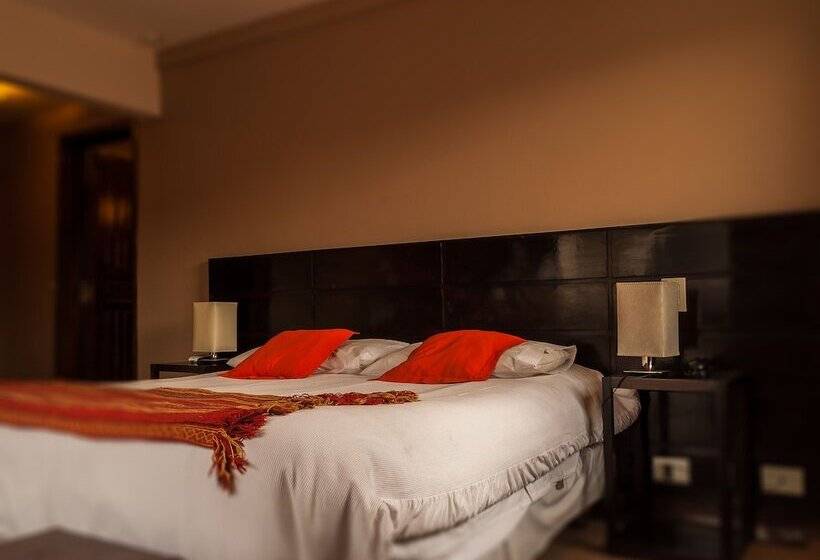 スーペリアールーム, Poincenot