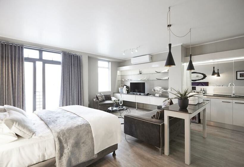 جناح إدارى, The Hyde All Suite