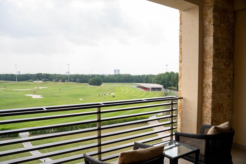 ゴルフ場ビューデラックスルーム, Vogo Abu Dhabi Golf Resort & Spa Formerly The Westin Abu Dhabi Golf Resort & Spa