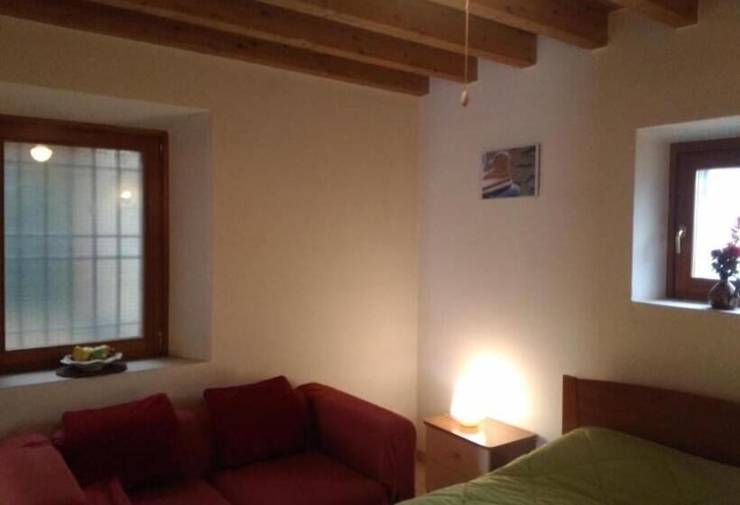 غرفة قياسية, B&b Medole