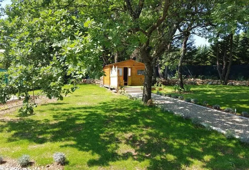 Mökki 1 Makuuhuone, Les Lézards 2 Au Soleil