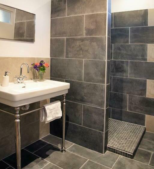 اتاق استاندارد با چشم‌انداز باغ, Maison Piloni