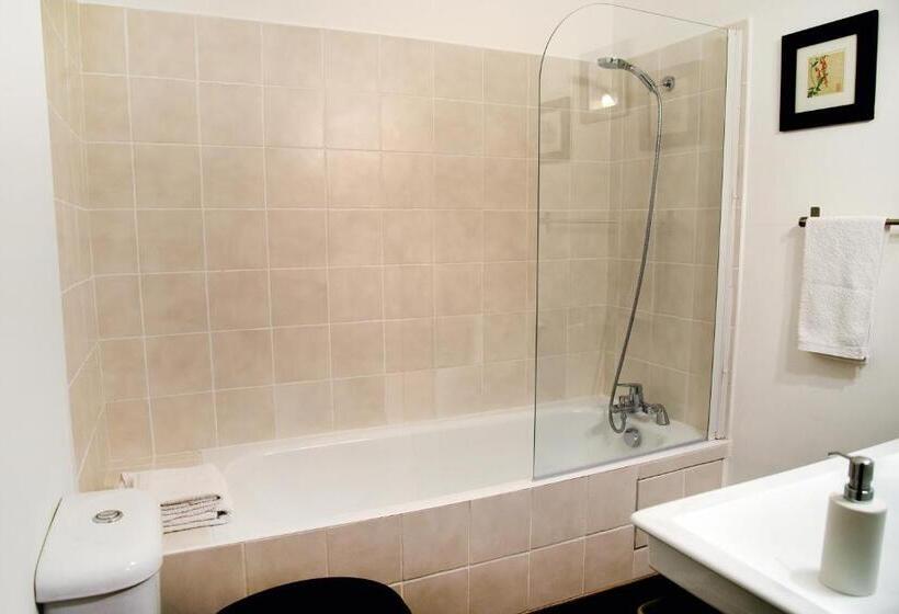 اتاق استاندارد, Maison Piloni