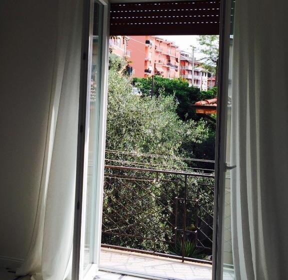 デラックスルーム, Il Capitano