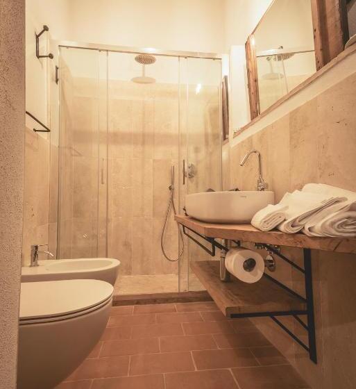 Номер Deluxe, Porta Delle Farine