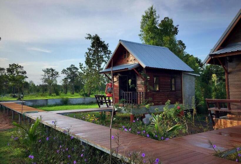 Quarto standart com terraça, Baan Thung Home Stay