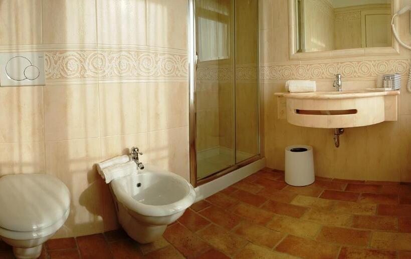 جناح إدارى, Locanda Dolce Vita