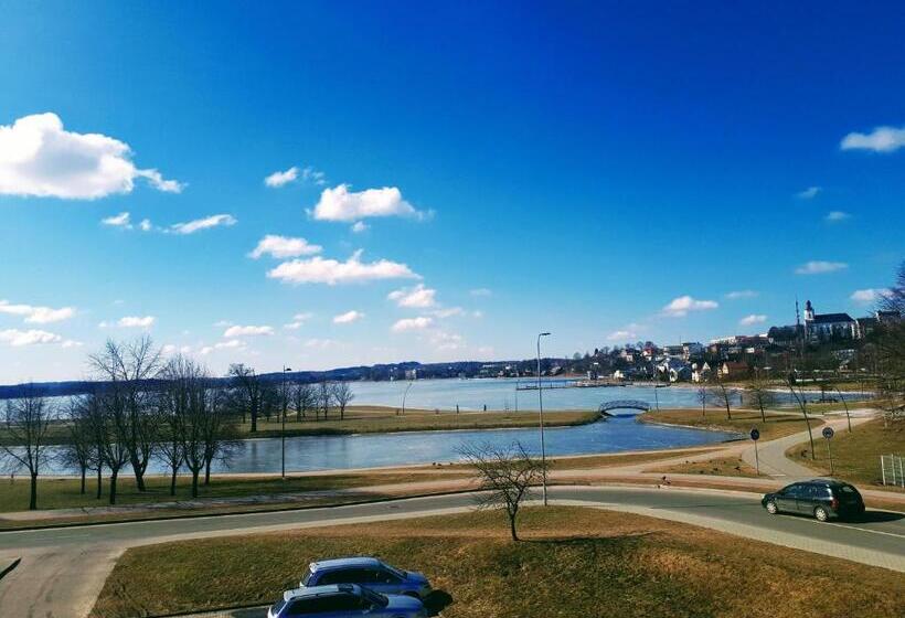 اتاق استاندارد با چشمانداز دریاچه, B&b Hotel Telsiai