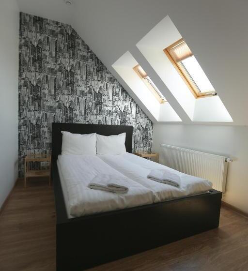 اتاق استاندارد با چشمانداز دریاچه, B&b Hotel Telsiai