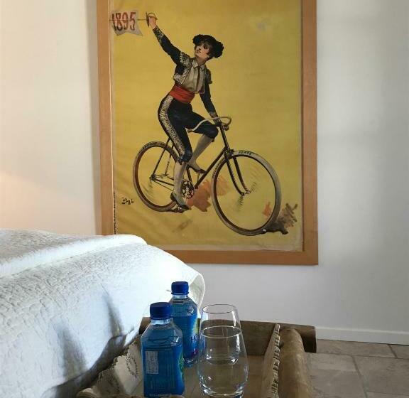 デラックスルーム, Maison L Etrier