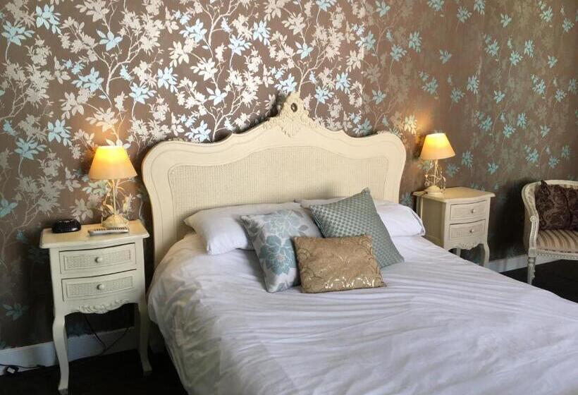 غرفة قياسية سرير كينج, Tiger Inn