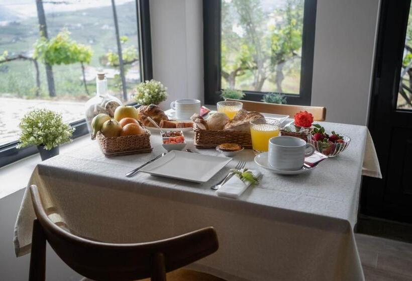 جناح مطل على البحر, Quinta Pecêga   Al