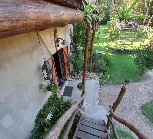 Quarto Deluxe com Sacada, Holt Hill