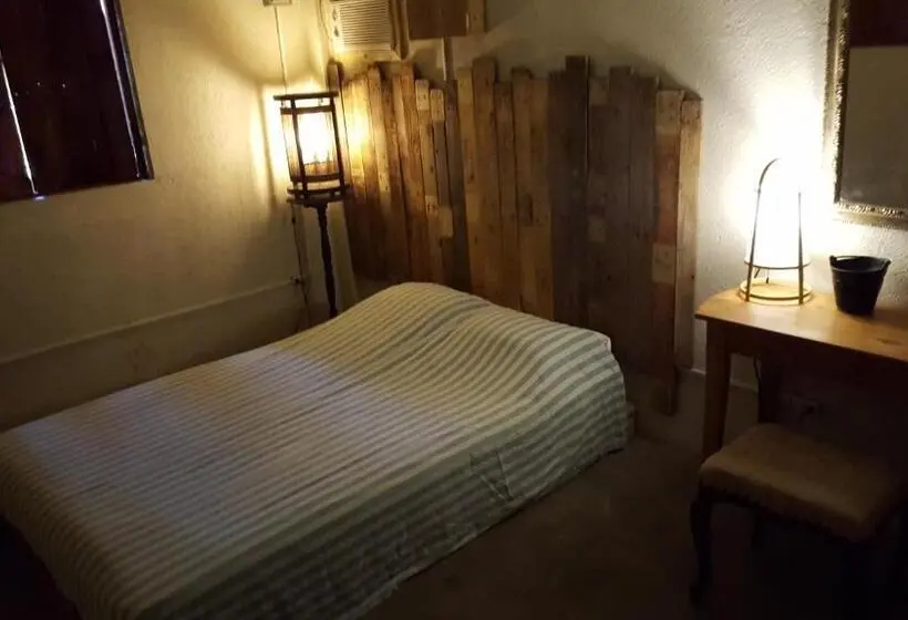 Camera Deluxe, Marius B&b & Hostel