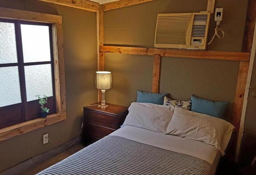 اتاق لوکس, Marius B&b & Hostel