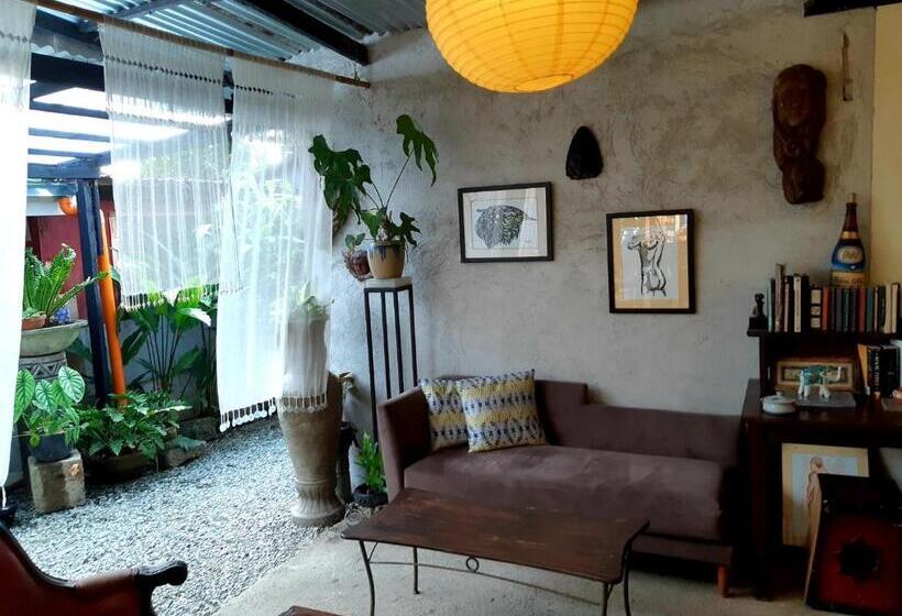 Standard room with outdoor bath, Marius B&b & Hostel