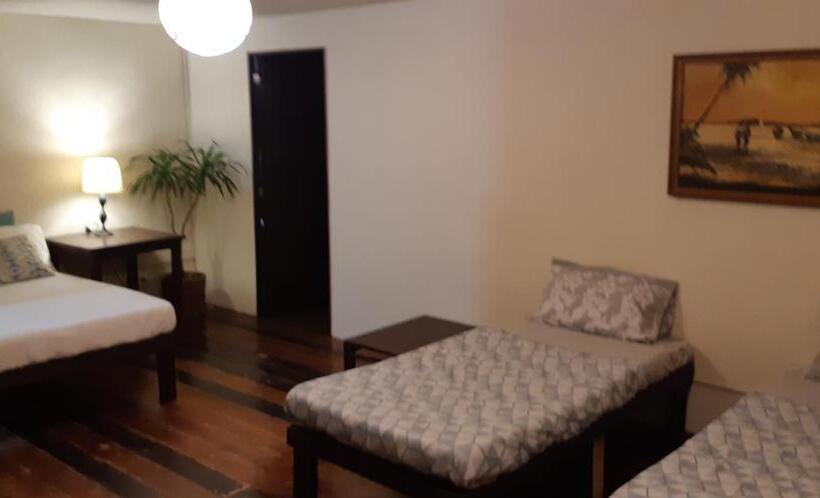 اتاق خانوادگی, Marius B&b & Hostel