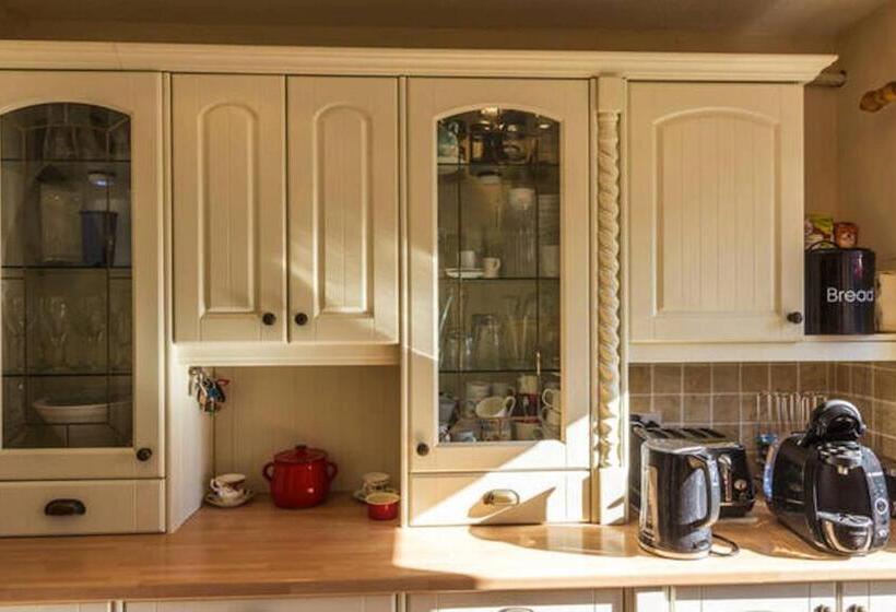 스탠다드 룸, Endearing Edwardian House In Quaint Deal, Kent