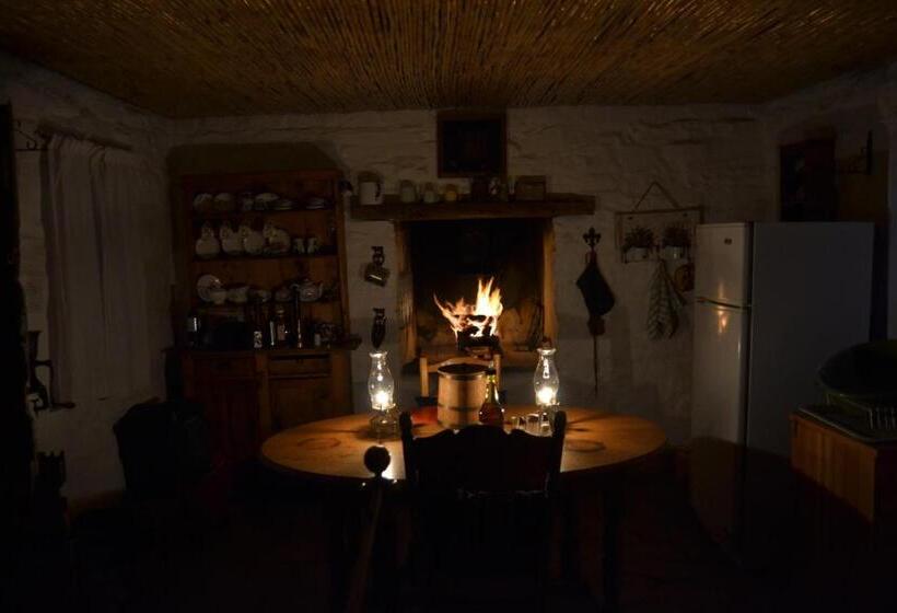 샬레, Middelfontein Farm