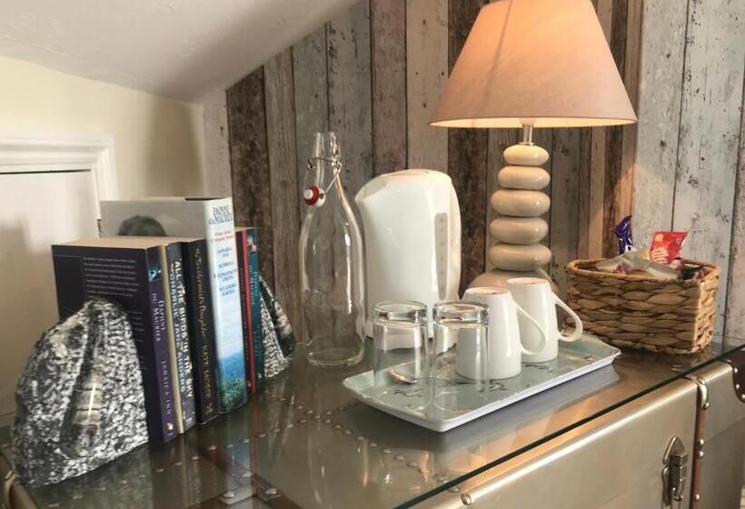 غرفة ديلوكس عائلية, Wellingtons