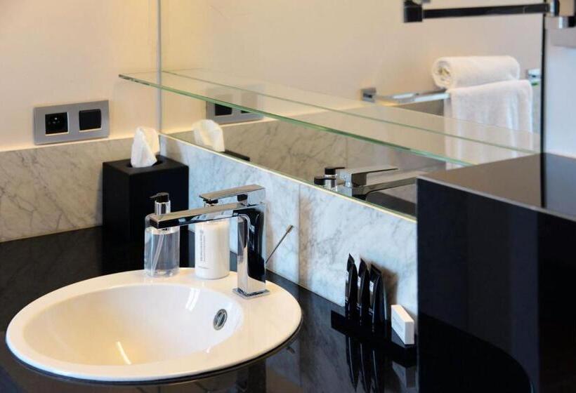 Номер Стандарт, Notarishuis Beveren B&b