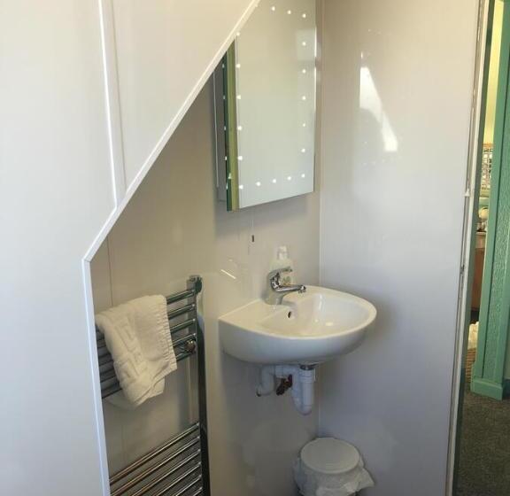 패밀리 룸, Elgin Guest House