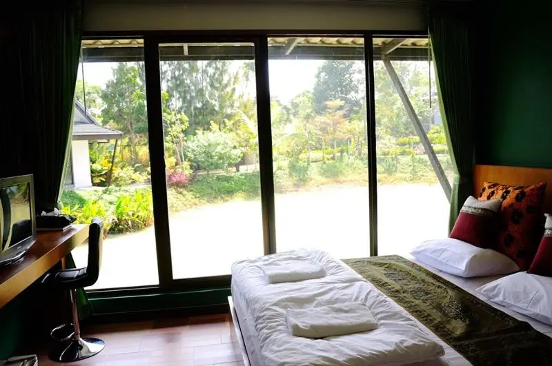 اتاق استاندارد چهار تخته, Phumimalee Nature View Resort