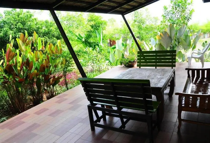 اتاق استاندارد با چشم‌انداز باغ, Phumimalee Nature View Resort