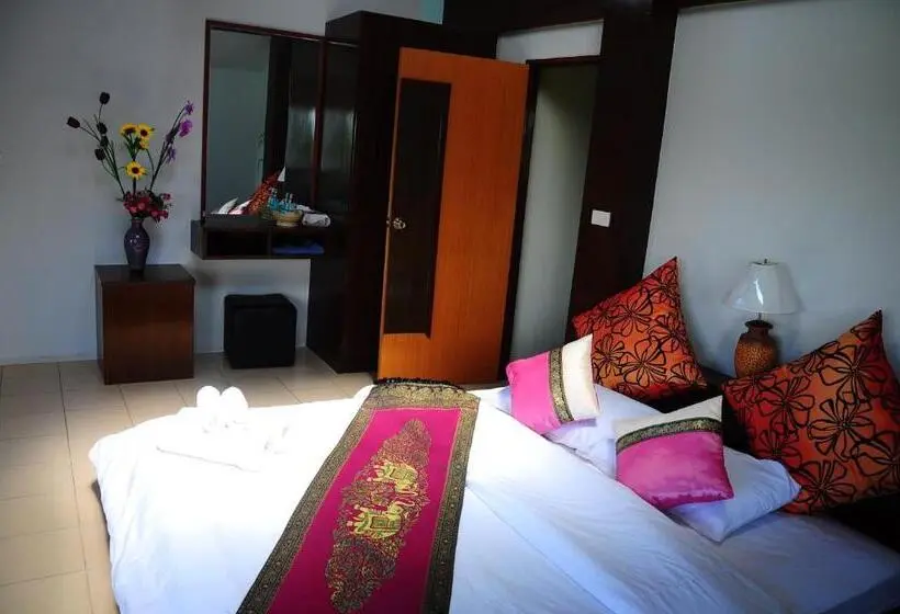 اتاق خانوادگی با چشم‌انداز کوه, Phumimalee Nature View Resort
