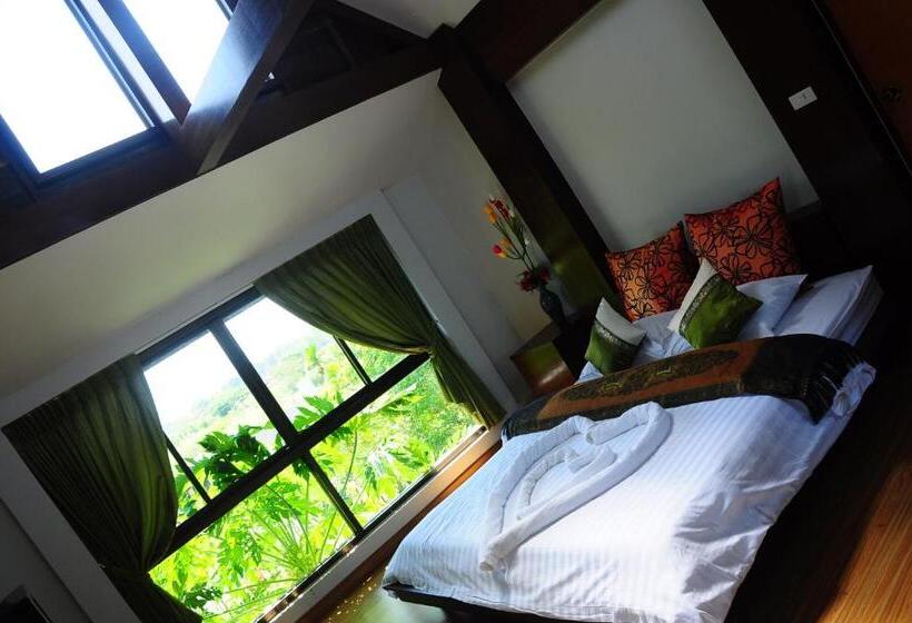 패밀리 룸 산 전망, Phumimalee Nature View Resort