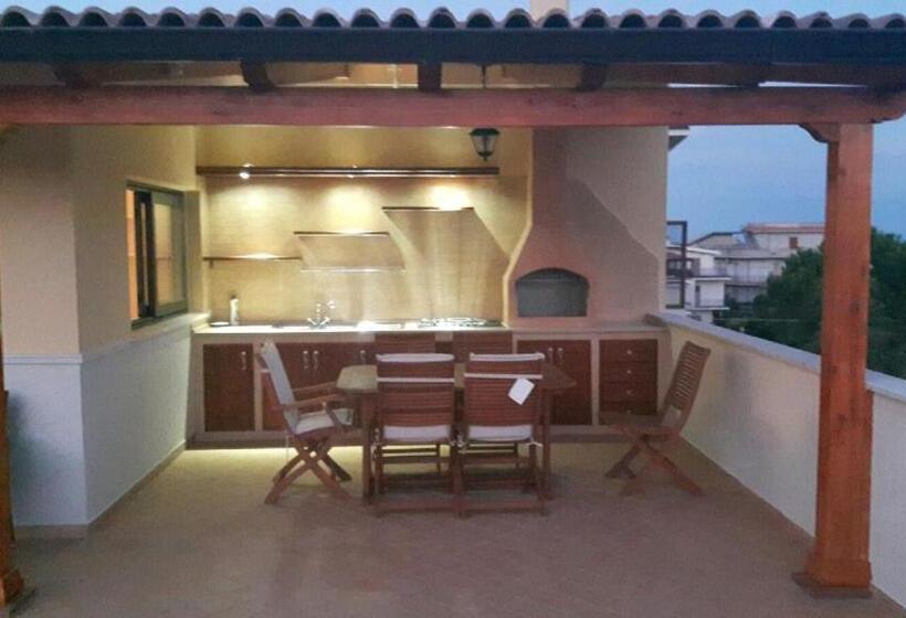 带1个卧室的顶楼公寓, B&b E Casa Vacanza Al Castello