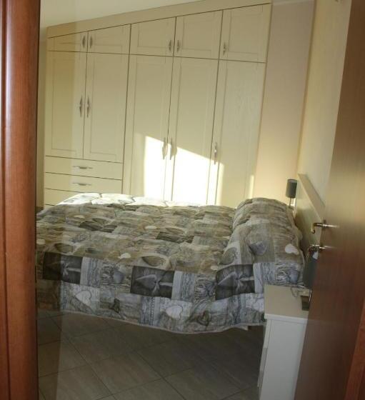 带1个卧室的顶楼公寓, B&b E Casa Vacanza Al Castello