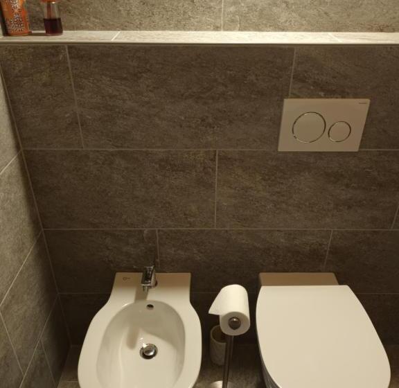 اتاق استاندارد, Foresteria B&b Vecchiascuola Pianazzola