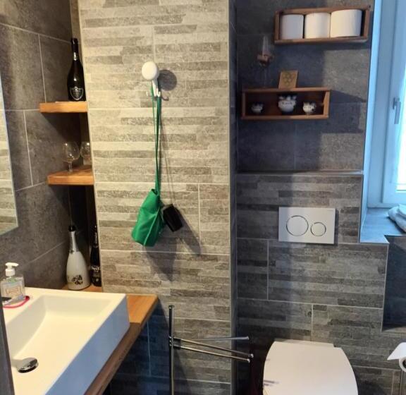 اتاق استاندارد, Foresteria B&b Vecchiascuola Pianazzola