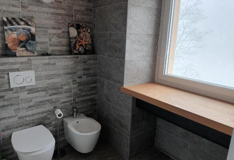 آپارتمان 1 خوابه با چشمانداز, Foresteria B&b Vecchiascuola Pianazzola