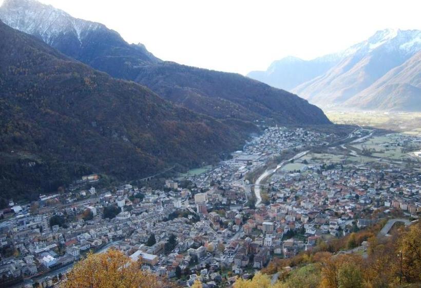 آپارتمان 1 خوابه با چشمانداز, Foresteria B&b Vecchiascuola Pianazzola